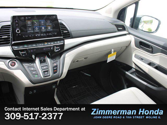 new 2026 Honda Odyssey car, priced at $44,290