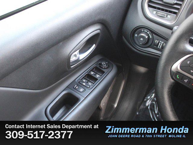 used 2022 Jeep Renegade car, priced at $22,991