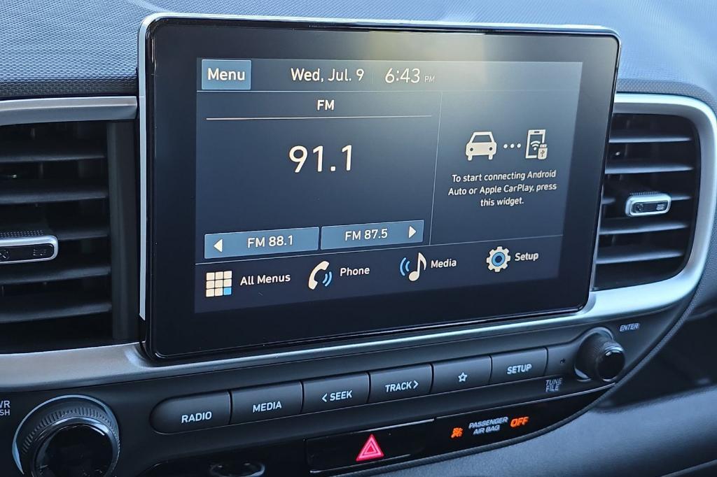 used 2025 Hyundai Venue car, priced at $22,315