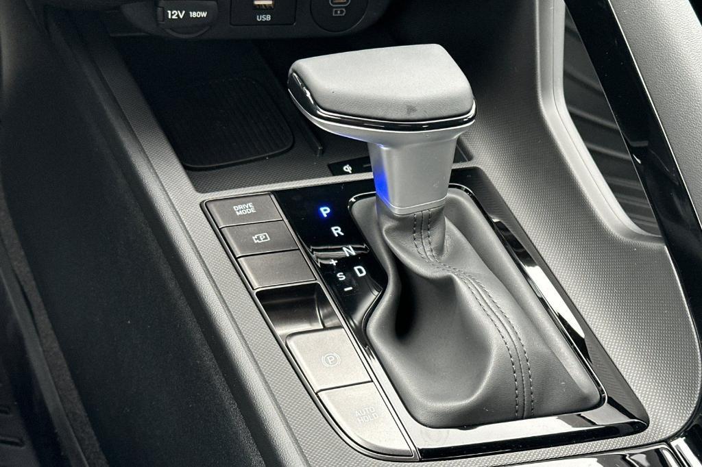 used 2025 Hyundai ELANTRA HEV car, priced at $28,999