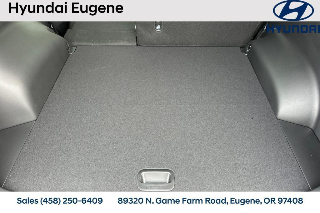 new 2026 Hyundai TUCSON Hybrid car, priced at $40,399