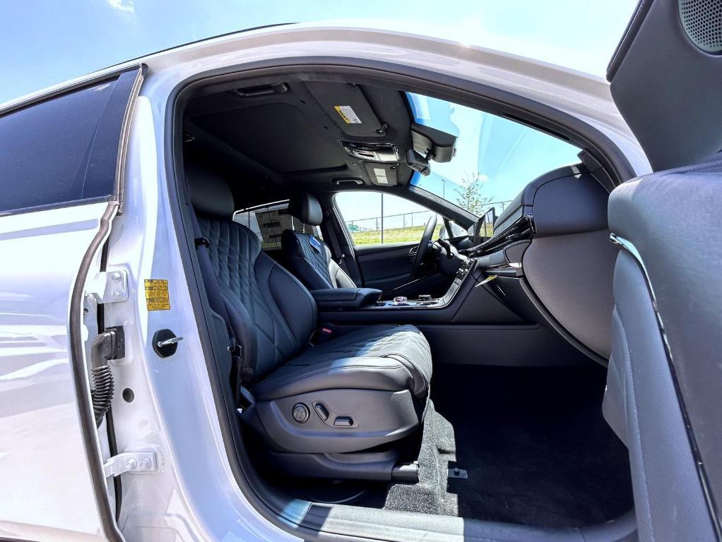 new 2026 Genesis GV80 car, priced at $83,365