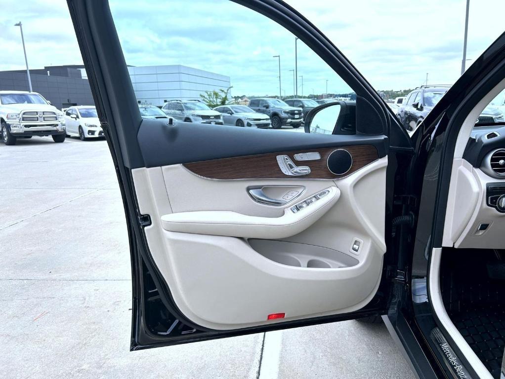 used 2022 Mercedes-Benz GLC 300 car, priced at $35,298