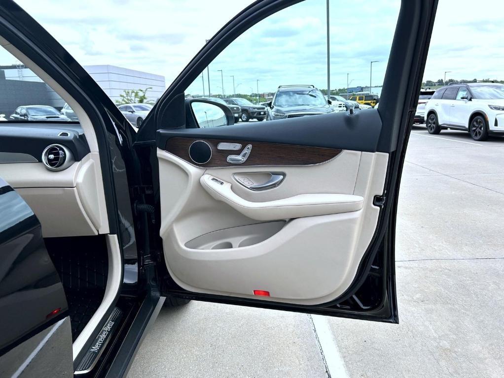 used 2022 Mercedes-Benz GLC 300 car, priced at $35,298