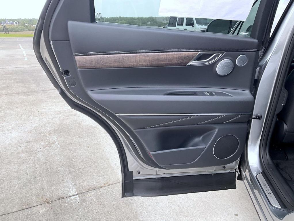 new 2026 Genesis GV80 car, priced at $85,999