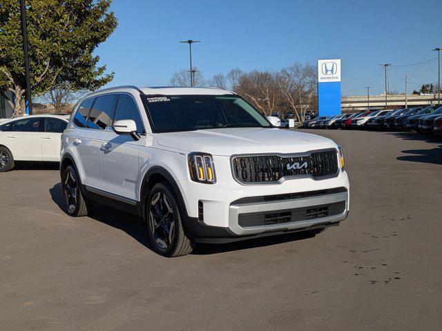 used 2024 Kia Telluride car, priced at $34,987