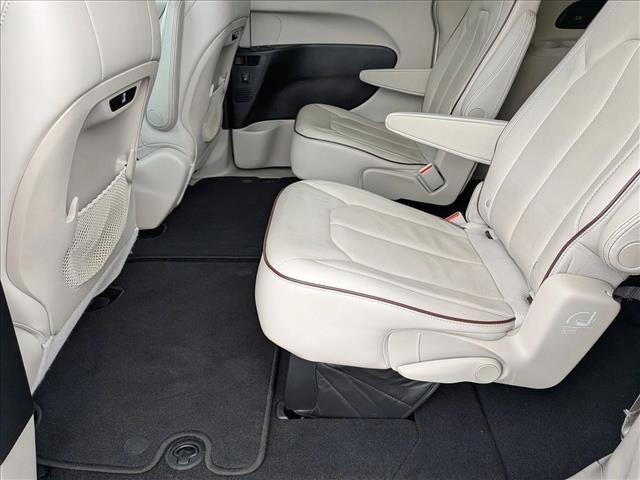 used 2017 Chrysler Pacifica car, priced at $12,987