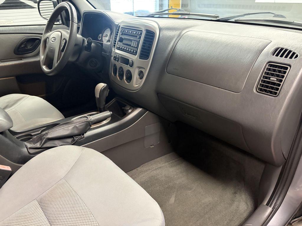 used 2007 Ford Escape car, priced at $4,999