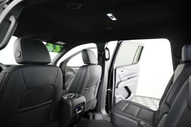 new 2026 Chevrolet Traverse car, priced at $43,492