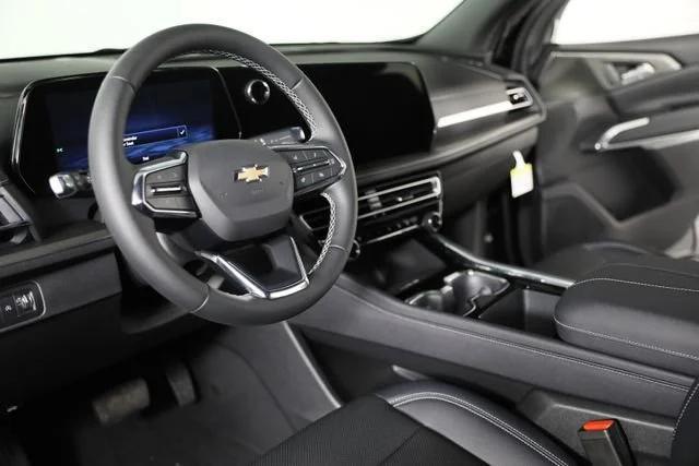 new 2026 Chevrolet Traverse car, priced at $43,492