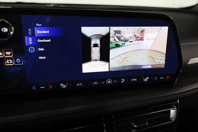 new 2026 Chevrolet Traverse car, priced at $43,492
