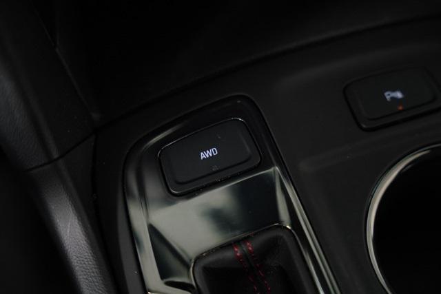 used 2022 Chevrolet Equinox car, priced at $28,324