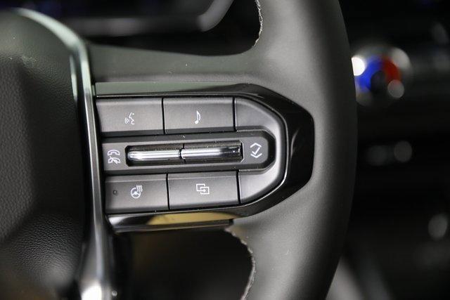 new 2025 Chevrolet Colorado car, priced at $38,995