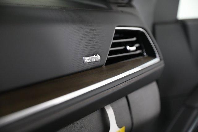 new 2026 Chevrolet Suburban car, priced at $88,949