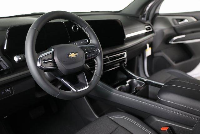 new 2026 Chevrolet Traverse car, priced at $42,356