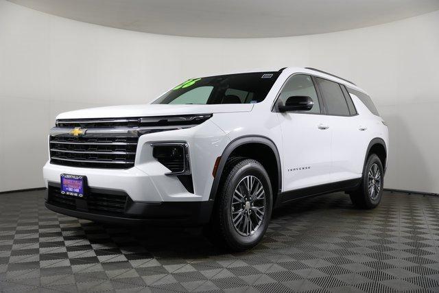 new 2026 Chevrolet Traverse car, priced at $42,356