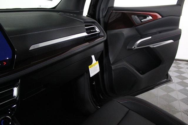 new 2026 Chevrolet Traverse car, priced at $54,290