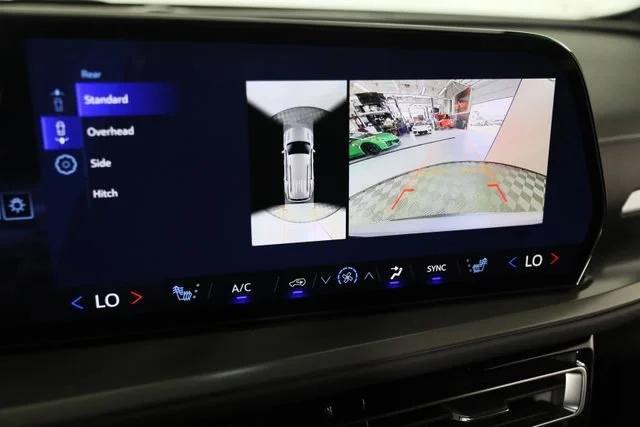 new 2026 Chevrolet Traverse car, priced at $43,492