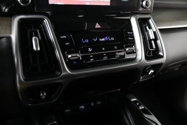used 2023 Kia Sorento car, priced at $24,747