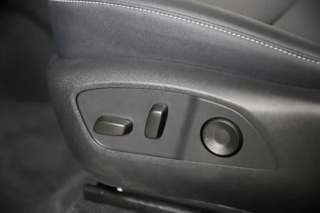 new 2026 Chevrolet Traverse car, priced at $44,472