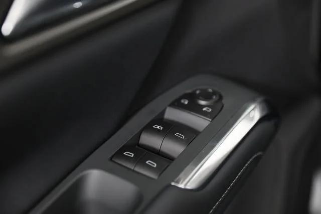new 2026 Chevrolet Traverse car, priced at $44,472