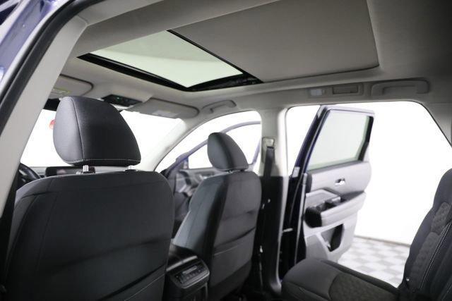 used 2022 Nissan Pathfinder car, priced at $24,995