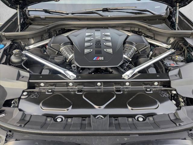 new 2026 BMW X7 car, priced at $130,725