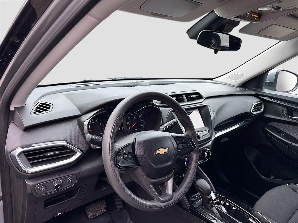 used 2023 Chevrolet TrailBlazer car, priced at $18,900