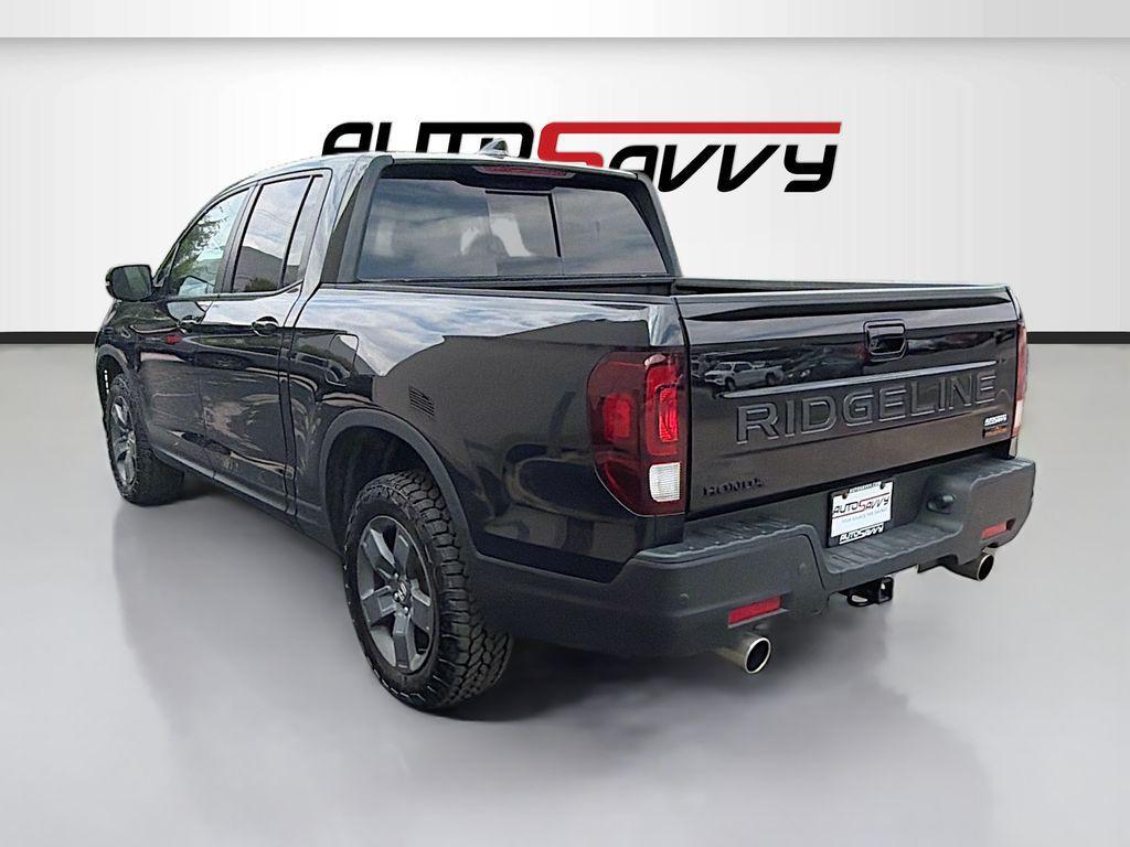 used 2025 Honda Ridgeline car, priced at $32,100