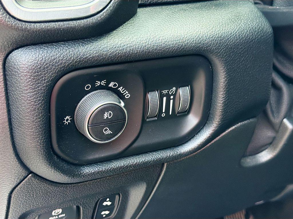 used 2022 Ram 1500 car, priced at $32,200