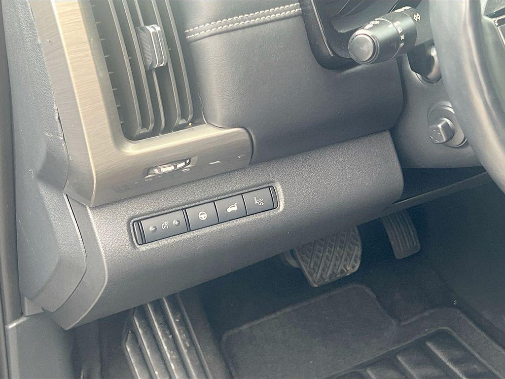 used 2023 Nissan Pathfinder car, priced at $31,351