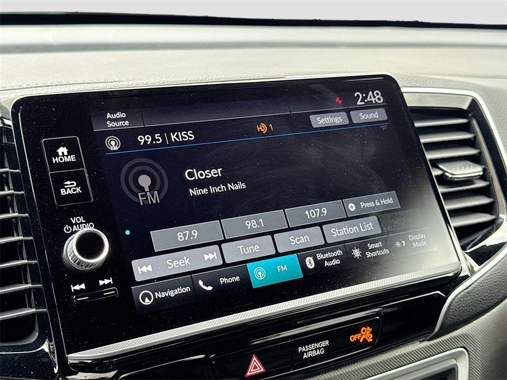 used 2025 Honda Ridgeline car, priced at $32,400