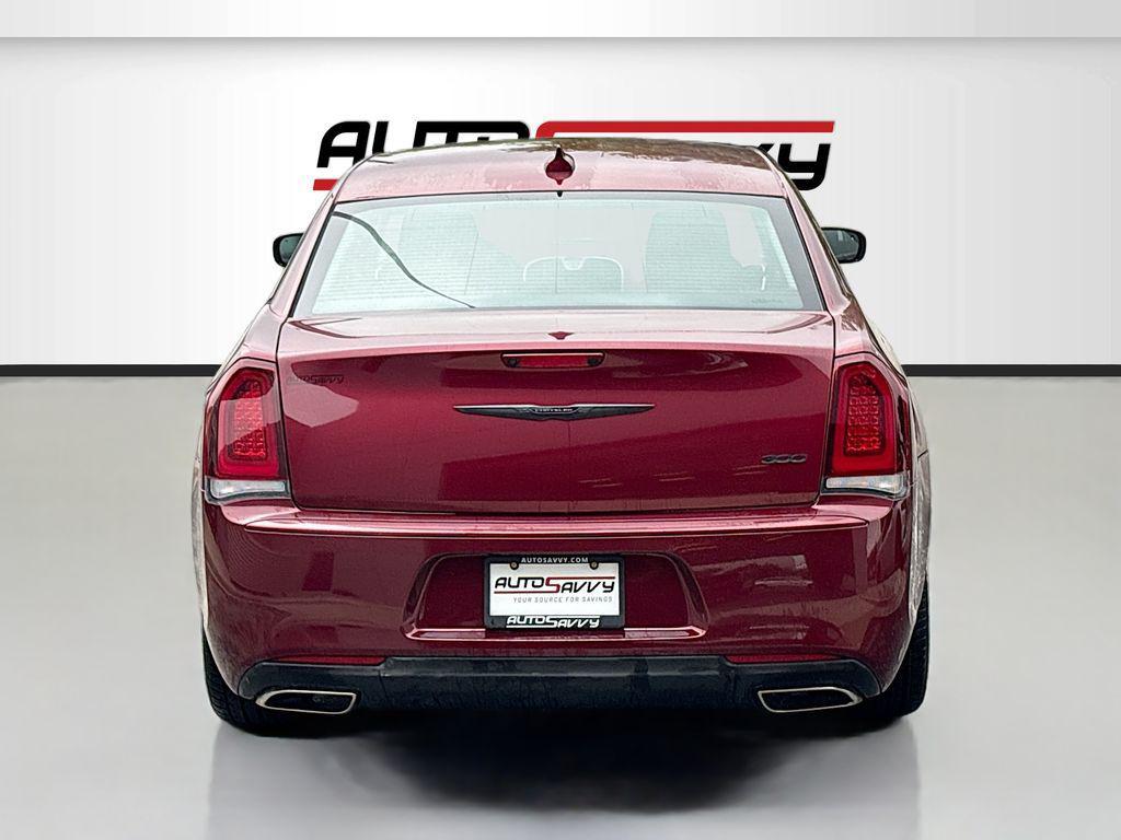 used 2022 Chrysler 300 car, priced at $19,000