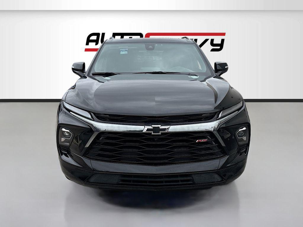 used 2025 Chevrolet Blazer car, priced at $31,400