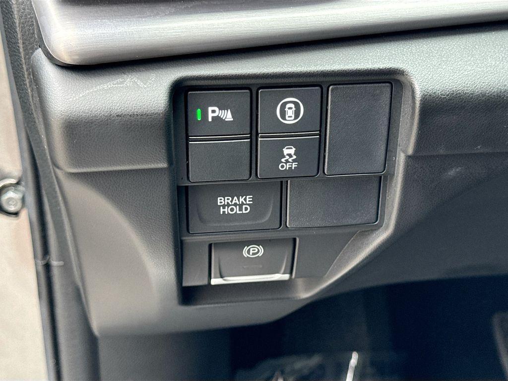 used 2023 Acura RDX car, priced at $31,800