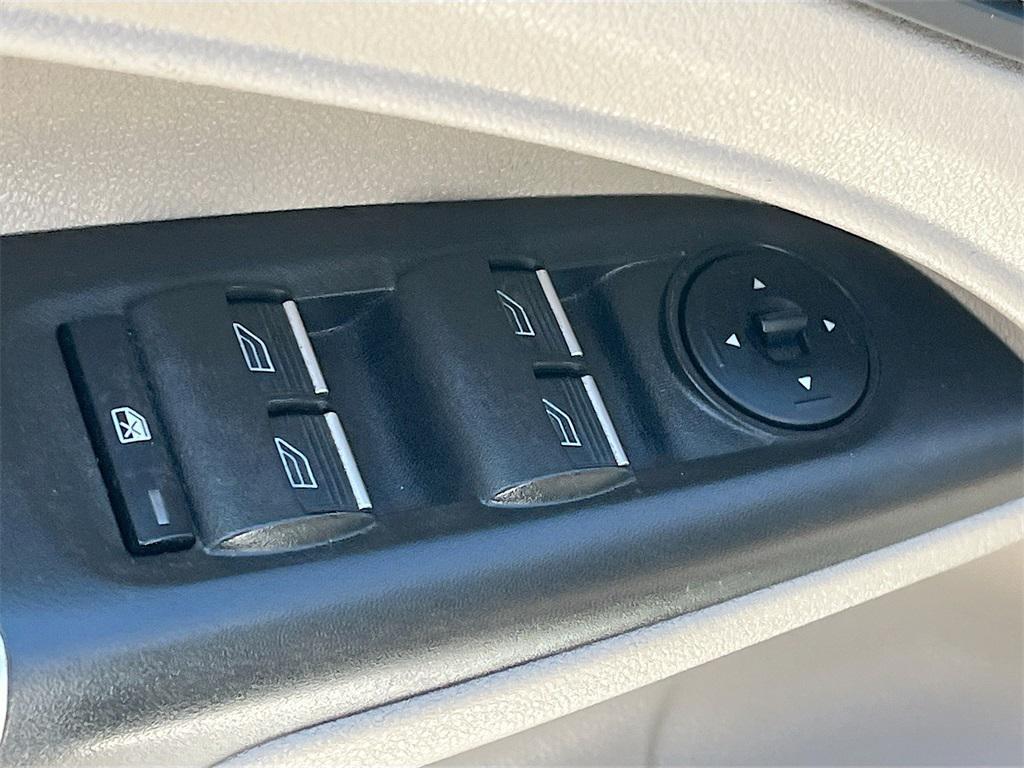 used 2015 Ford Transit Connect car, priced at $11,200