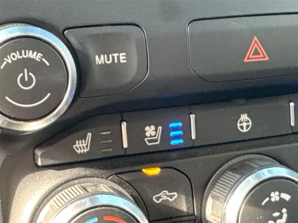 used 2020 Ram 1500 car, priced at $31,300