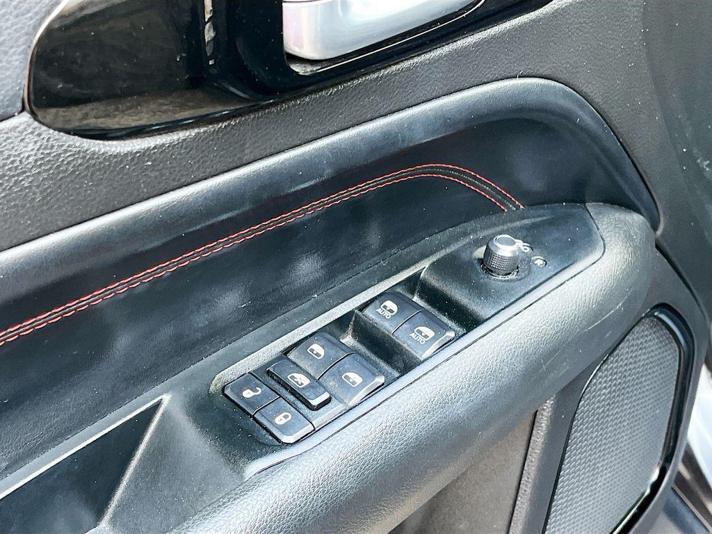 used 2022 Jeep Compass car, priced at $18,500