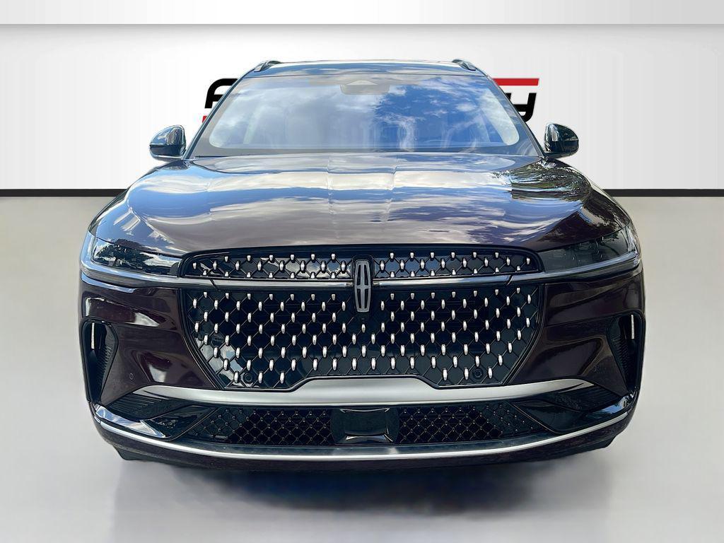 used 2024 Lincoln Nautilus car, priced at $52,300