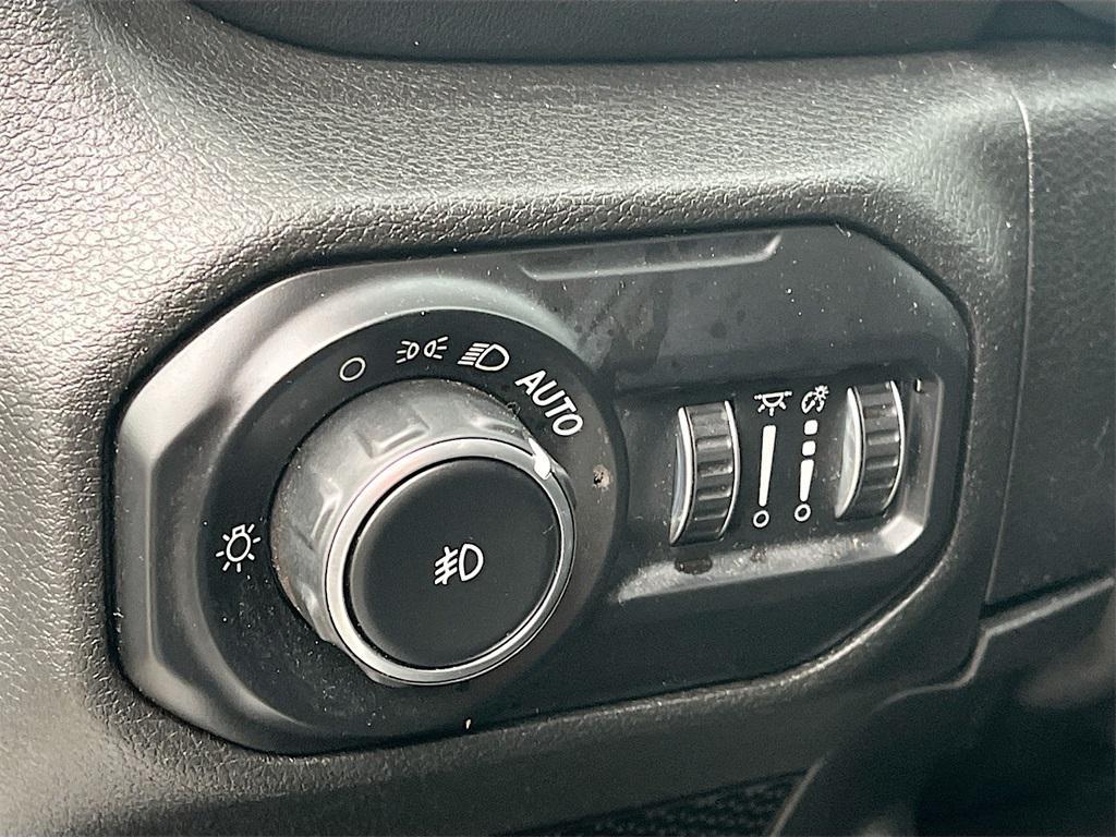 used 2021 Jeep Wrangler Unlimited car, priced at $24,400