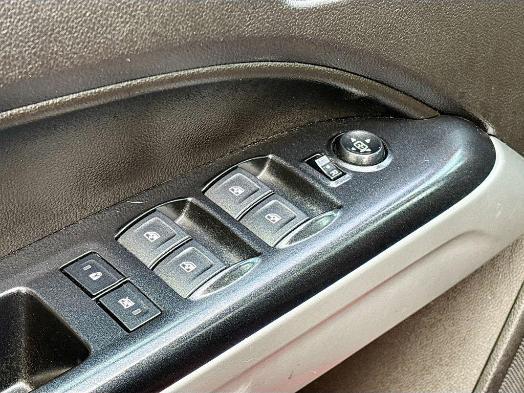 used 2021 Chevrolet Colorado car, priced at $21,400