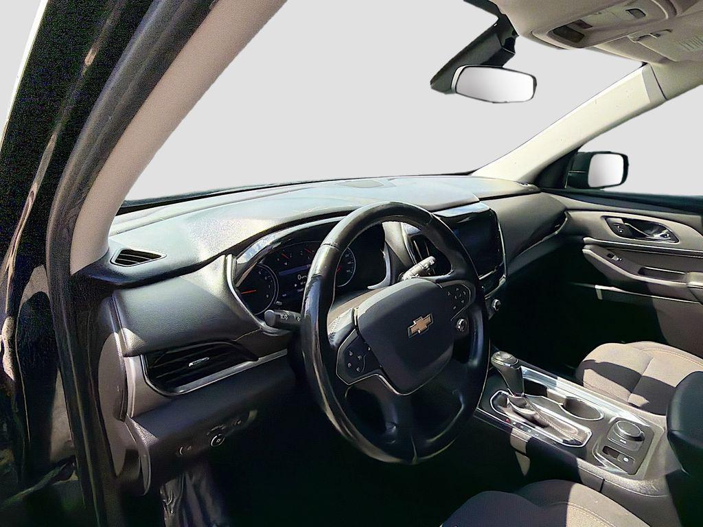used 2020 Chevrolet Traverse car, priced at $16,800