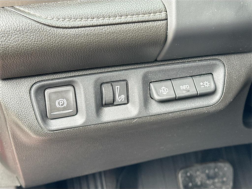 used 2021 GMC Acadia car, priced at $26,000