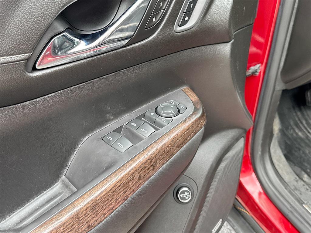 used 2021 GMC Acadia car, priced at $26,000