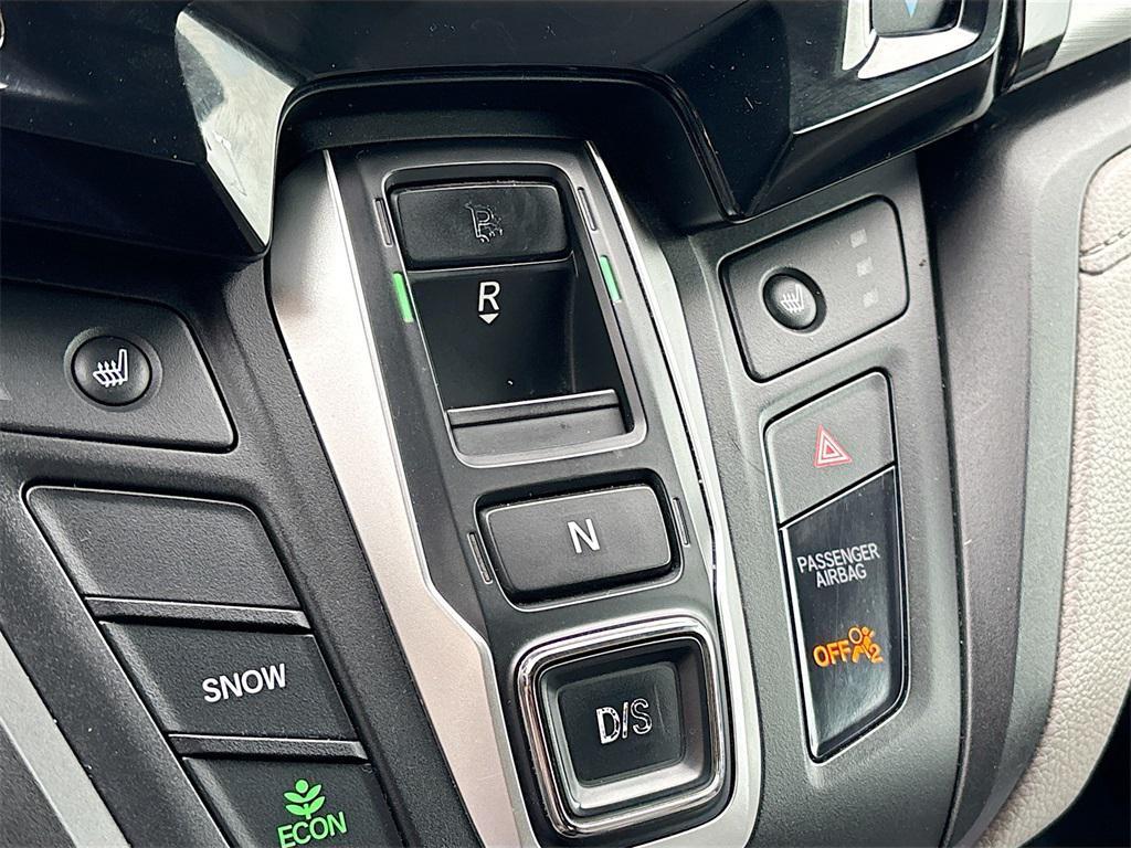 used 2018 Honda Odyssey car, priced at $17,900
