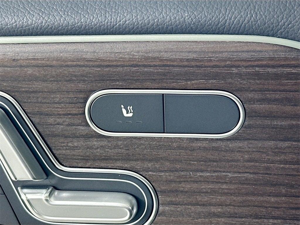 used 2026 Mercedes-Benz GLB 250 car, priced at $45,785