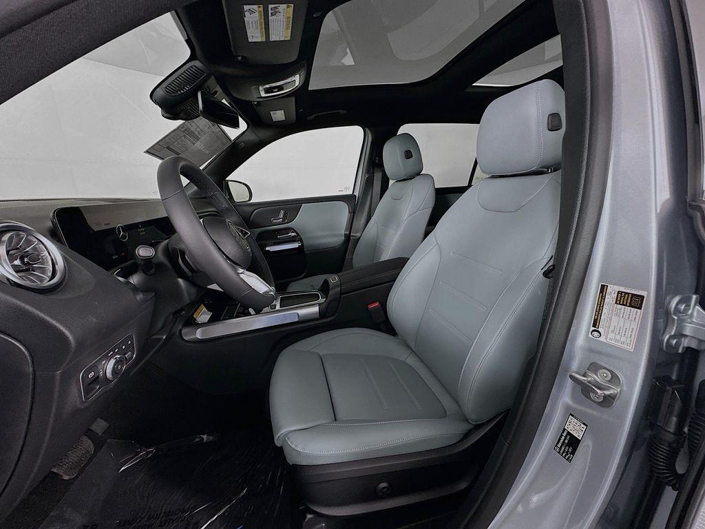 used 2026 Mercedes-Benz GLB 250 car, priced at $47,793