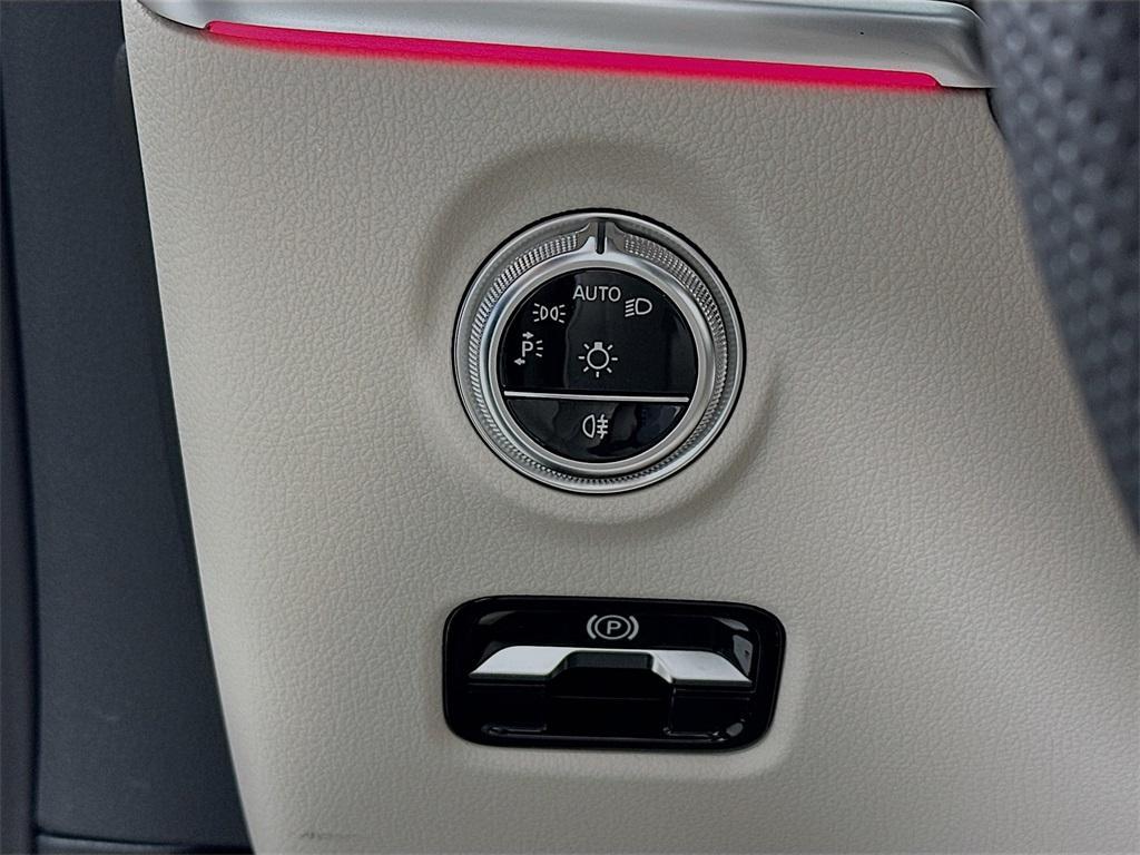 new 2026 Mercedes-Benz CLE 450 car, priced at $86,020