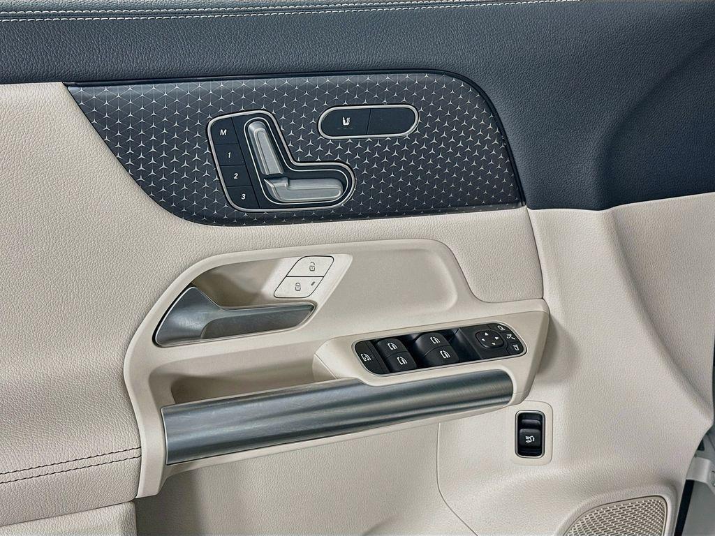 used 2026 Mercedes-Benz GLA 250 car, priced at $43,643