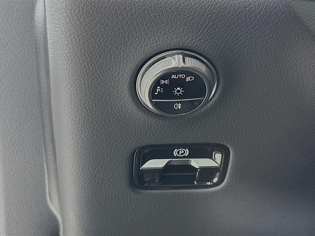 new 2026 Mercedes-Benz GLC 300 car, priced at $61,680